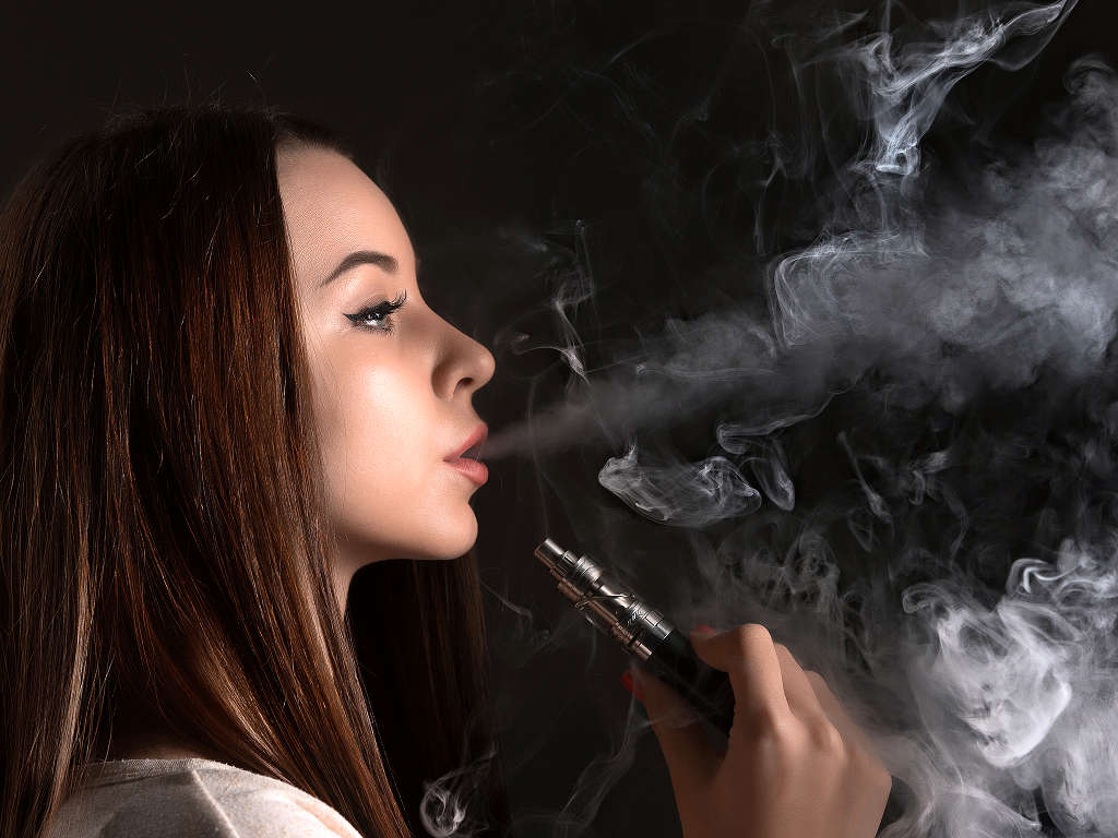 Explore Vaping Without Nicotine: Benefits & Options